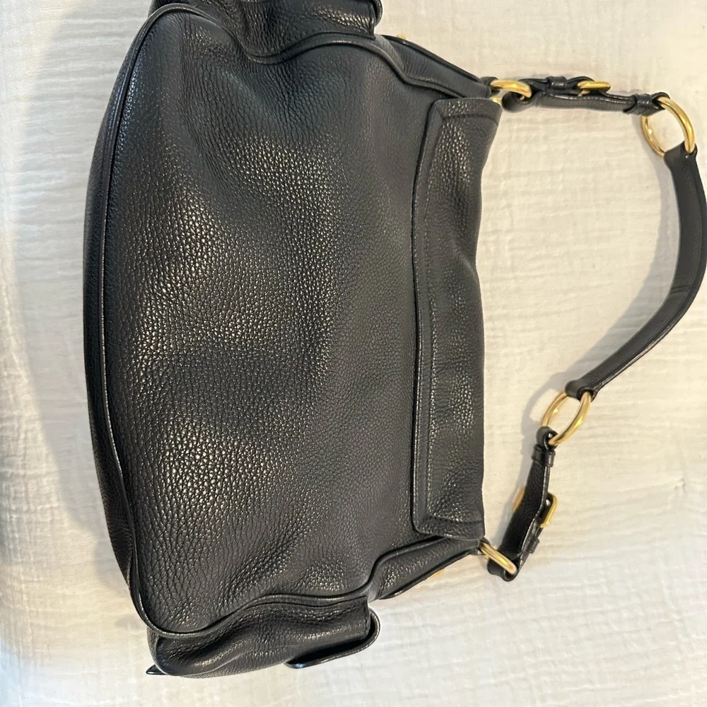 Prada Nero Vitello Daino bag . - Picture 2 of 15